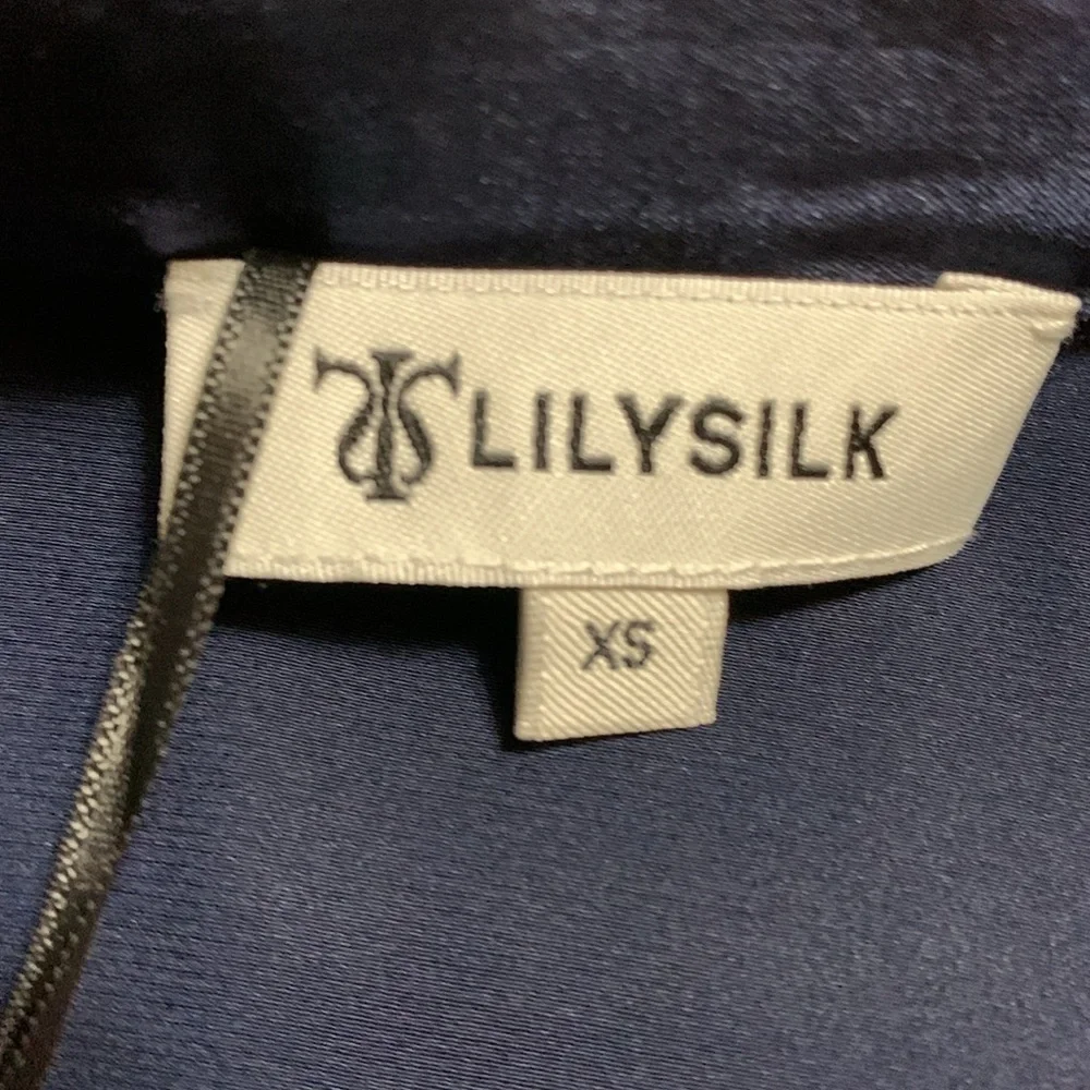 LILYSILK Women’s Basic Concealed Placket Silk Shirt Navy Blue XS Quiet Lux - Picture 9 of 15